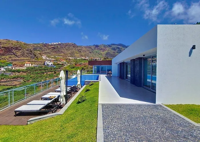 Villa Blue Horizon By Lovelystay